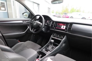Škoda Kodiaq LED, PDC , Navi, Cruisecontrol, Stoelverwarming , Carplay, Trekhaak . Achteruitrijcamera ,Canton Audio ,LMV,  etc - afbeelding nr 24