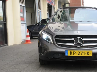 Mercedes-Benz GLA Mercedes-Benz GLA-klasse 180 d Automaat Leer Navi Clima Pano - afbeelding nr 10