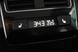 Škoda Superb Škoda Superb Combi 1.4 TSI iV Hybrid *1ste Eigenaar*Panoramadak*Navigatie* - afbeelding nr 31