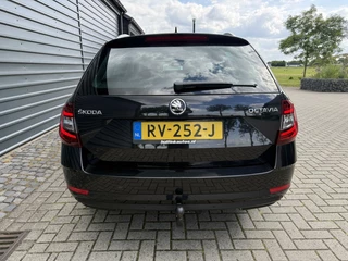 Škoda Octavia Skoda Octavia Combi 1.0 TSI  Style Bus. FUL Leder Memory Stoel - afbeelding nr 4