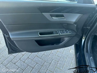 Jaguar XF Jaguar XF 2.0d Corporate Edition R-Sport, Groot O.H. Lees - afbeelding nr 15