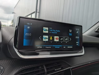 Peugeot 2008 Peugeot 2008 1.2 PureTech GT | Panodak | Apple carplay - afbeelding nr 23