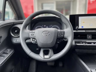 Toyota C-HR Toyota C-HR 1.8 Hybrid 140 Dynamic | Sensoren v/a | Navi | Blindspot - afbeelding nr 9