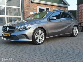 Mercedes-Benz A-Klasse Mercedes A-klasse 180 Prestige/nav/pdc v-a/zwarte hemel/17