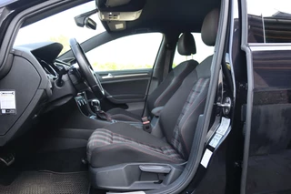 Volkswagen Golf Volkswagen Golf 7.5 2.0 TSI DSG GTI 230 PK Dyn Audio|Carplay|A. Cruise|Pdc|Trhk afn.|Led|Nav| - afbeelding nr 6
