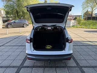 Škoda Enyaq iV Skoda Enyaq iV 60 kWh | Navigatie | Camera  | Apple Carplay | Trekhaak | - afbeelding nr 17