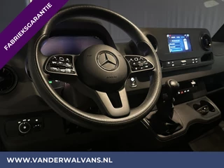 Mercedes-Benz Sprinter Mercedes-Benz Sprinter 317 CDI 170pk L3H2 Fabrieksgarantie Euro6 Airco | Camera | Apple Carplay | Cruisecontrol Android Auto, Parkeersensoren, Stoelverwarming, Bijrijdersbank - afbeelding nr 16