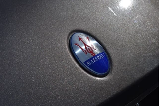 Maserati Levante | Luchtvering | Pano.dak | Camera | Keyless | DAB | Carplay | LED / Xenon | 20