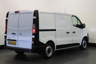 Opel Vivaro Opel Vivaro 1.6 CDTI EURO 6 - Airco - Cruise - Navi - Camera - € 11.900,- Excl. - afbeelding nr 2