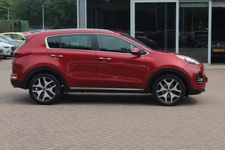 Kia Sportage Kia Sportage 1.6 T-GDI GT-Line First Edition / Trekhaak / Leder / Camera / 19'' / Getint glas / Navigatie / DAB / Cruise Control - afbeelding nr 5