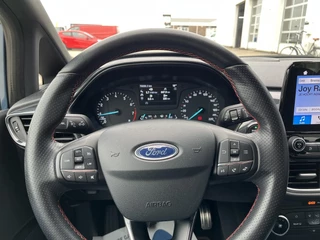Ford Fiesta Ford Fiesta 1.0 EcoBoost ST-Line 125pk | SYNC 3 Navigatie | Trekhaak | Camera | Voorruit verwarming - afbeelding nr 8