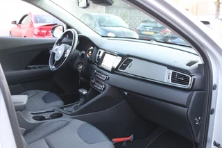 Kia Niro Kia Niro 1.6 GDi H. DynamicL. navi, Apple carplay/Android, trekhaak. lage - afbeelding nr 16