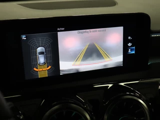 Mercedes-Benz A-Klasse Mercedes-Benz A-Klasse 180 Business Solution Luxury Line [CAMERA, APPLE CARPLAY, ANDROID, VOL LEDER, STOELVERWARMING, CRUISE, CLIMATE, NIEUWSTAAT] - afbeelding nr 16