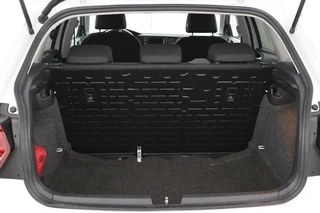 Volkswagen Polo Volkswagen Polo 1.0 | Stoelverwarming | Privacy glas | Lichtmetalen velgen | - afbeelding nr 35