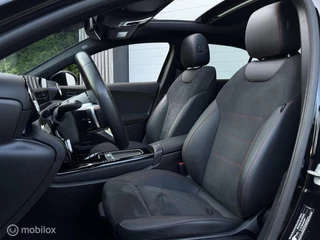 Mercedes-Benz A-Klasse Mercedes A-klasse 250 e AMG Line BOMVOL! Pano|Ambient|BLACK! - afbeelding nr 14