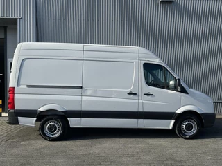 Volkswagen Crafter Volkswagen Crafter 35 2.0 TDI L2H2*A/C*3500KG HAAK*CRUISE*TEL*PDC*3P* - afbeelding nr 4