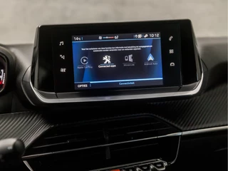 Peugeot 208 (APPLE CARPLAY, GROOT NAVI, PARKEERSENSOREN, SPORTSTOELEN, LANE ASSIST, CRUISE, NIEUWE APK, NIEUWSTAAT) - afbeelding nr 24
