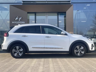 Kia Niro | Plug-in Hybrid | Leer | Achterbank verwarmd | Stuurwiel verwarmd | Navigatie - afbeelding nr 6