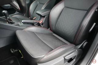 Škoda Octavia Skoda Octavia Combi 2.0 TSI RS DSG 220 PK / 1e eig / Stoelverwarming / Cruise / Xenon - afbeelding nr 64
