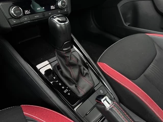 Škoda Kamiq Škoda Kamiq 1.5 TSI MONTE CARLO M2021 PANO CARPLAY PDC SPORTVELGEN CLIMATE - afbeelding nr 15