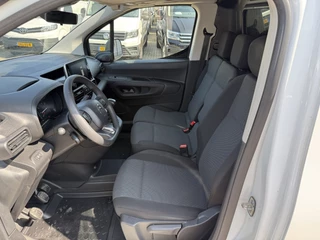 Citroën Berlingo Citroën Berlingo 1.5 BlueHDI 102PK EURO6 Navigatiesysteem/cruise control - afbeelding nr 17
