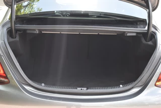 Mercedes-Benz C-Klasse Mercedes-Benz C-Klasse 180 Business Solution AMG | NL-Auto | 360 gr. camera | Pano.dak | Afn.haak | Carplay | Full LED - afbeelding nr 9