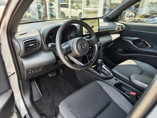 Toyota Yaris Cross Toyota Yaris Cross 1.5 Hybrid 130 Dynamic | Comfort Pack | Sensoren v/a | Stoelverw - afbeelding nr 27