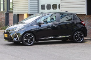 Toyota Yaris Toyota Yaris 1.5 Hyb. Executive - afbeelding nr 2