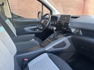 Citroën Berlingo Citroën Berlingo 1.2 PureTech Feel Praktisch, Zuinig & Helemaal Gezinsproof! - afbeelding nr 8