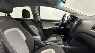 Kia cee'd Kia cee'd Sportswagon 1.6 CRDi Business DynamicLine NAVI TREKHAAK ECC LM . - afbeelding nr 13