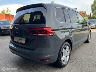Volkswagen Touran Volkswagen Touran 1.5 TSI Highline 7p DSG*PANO-DAK*ACC*CAMERA* - afbeelding nr 4
