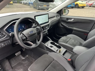 Ford Kuga Ford Kuga 2.5 PHEV Active X 243pk | Wegklapbare trekhaak | Winter Pack | AGR-stoelen | Adaptive cruise control | 2.100 kg trekgewicht - afbeelding nr 17