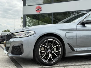 BMW 5 Serie BMW 5-serie 520e Aut. Hybrid M-Sport | Navi | BMW Laser Led | Alcantara Interieur | - afbeelding nr 11