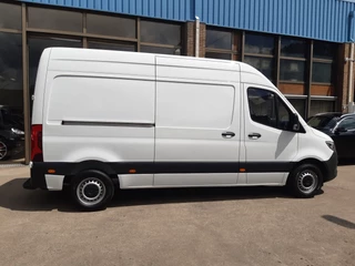 Mercedes-Benz Sprinter Mercedes-Benz Sprinter 315 CDI 150Pk L2H2 Automaat Cruisecontrol Airco MBux Achteruitrijcamera - afbeelding nr 7