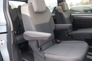 Volkswagen Multivan Volkswagen Multivan 1.4 eHybrid L2H1 Style - NL- Auto!! Pano-Dak I Soft close I Apple - afbeelding nr 29