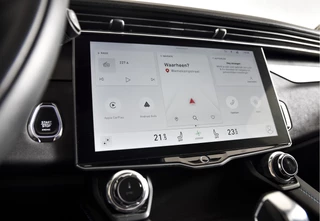 Lynk & Co 01 | 360 Camera | 7.4 kWh boordlader | Donkere hemel | S/K-panodak | Adapt. Cruise | Memory | Elek. klep | LM 20