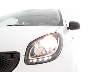 Smart Forfour Smart Forfour EQ Business Solution Cool&Audio Pack 18 kWh [ 3-Fase ] (INCL-BTW) *FULL-LEATHER | AIRCO | DAB | CRUISE | COMFORT-SEATS | 15''ALU* - afbeelding nr 23