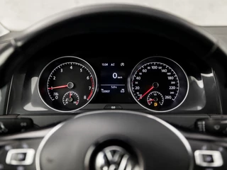 Volkswagen Golf (APPLE CARPLAY, GROOT NAVI, CLIMATE, ADAPTIVE CRUISE, SPORTSTOELEN, LM VELGEN, PARKEERSENSOREN, DAB+, NIEUWE APK, NIEUWSTAAT) - afbeelding nr 21