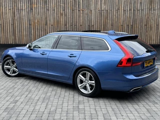 Volvo V90 Volvo V90 2.0 D3 R-Design Automaat | Panoramadak | Volleer | Camera met rondomzicht | Bowers&Wilkins | Adaptieve cruise control | Head-up Display | Apple CarPlay | LED | Parkeersensoren voor en achter - afbeelding nr 36