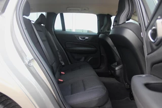 Volvo V60 ➡️ Volvo V60 2.0 B3 Momentum Advantage | 1e eigenaar | BTW auto | Origineel NL | LED | Camera | 17 inch | Cruise-control | PDC | DAB | 163 pk | Lane assist | Rij-modus | - afbeelding nr 19