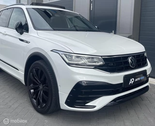 Volkswagen Tiguan Volkswagen Tiguan 1.5 TSI DSG 3xR-Line 150PK/PANO - afbeelding nr 24