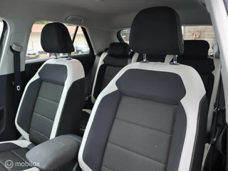 Volkswagen T-Roc Volkswagen T-Roc 2.0 TSI 4Motion Virtual Trekhaak Automaat LED - afbeelding nr 5
