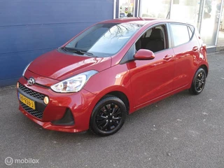 Hyundai i10 Hyundai i10 1.0i Edition Airco Cruise control 1e eigenaar NL auto - afbeelding nr 2