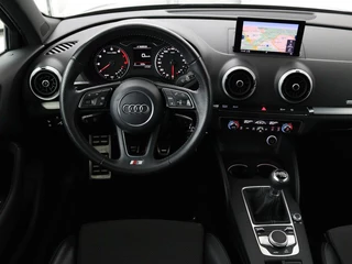 Audi A3 Audi A3 1.0 TFSI Sport S Line Edition | Trekhaak |  Half leder | Sportstoelen | Full LED | Navigatie | Climate control | Cruise control - afbeelding nr 3