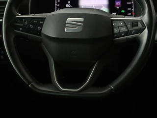 SEAT Leon SEAT Leon 1.5 eTSI Style Launch Edition | Trekhaak |  Carplay | Adaptive cruise | Camera | Navigatie | Park Assist | Climate control - afbeelding nr 8