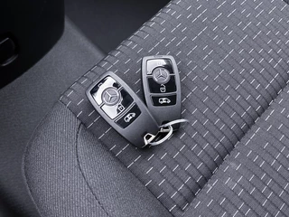 Mercedes-Benz Vito Mercedes-Benz Vito 116 Lang Trekhaak LED Achteruitrijcamera Betimmering Cruise Control - afbeelding nr 11