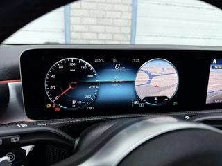 Mercedes-Benz A-Klasse Mercedes-Benz A-klasse 220 190 PK AMG Sfeerverlichting Widescreen Memory Camera 19