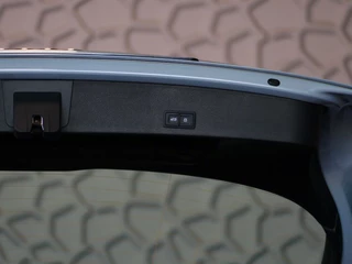 Audi Q2 Audi Q2 ✅2025✅35 TFSI ✅FACELIFT✅ S EDITION 150PK VIR.COCKPIT ELEK.KLEP TOUCHSCREEN CARPLAY NAVI CAMERA MATRIX LED STOELVERW. PDC KEYLESS 2025 