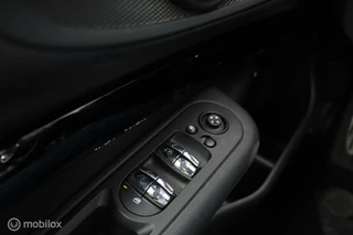 MINI Clubman Mini Clubman 2.0 JCW ALL4 / Pano / Navi / Camera / Leder - afbeelding nr 28