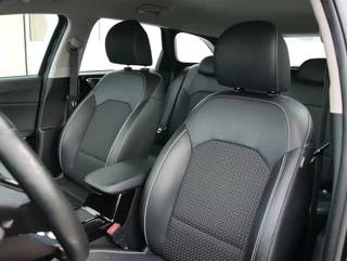 Kia Ceed Sportswagon Kia Ceed Sportswagon 1.6 GDI PHEV DynamicPlusLine | Trekhaak | Elek. verstelbare bestuurdersstoel - afbeelding nr 5